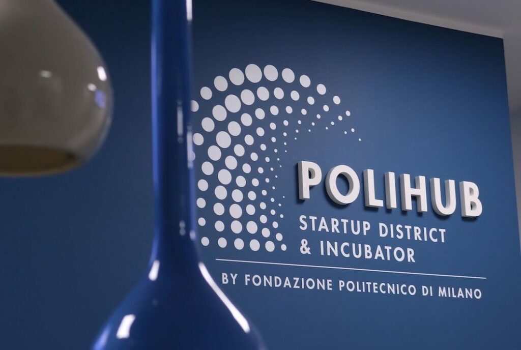 PoliHub